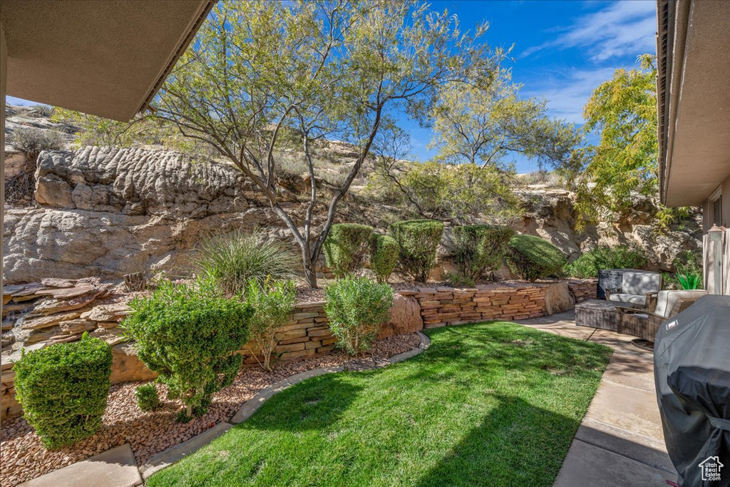 Photo 4 for MLS #2119787 at 2240 E Cobalt Dr #9