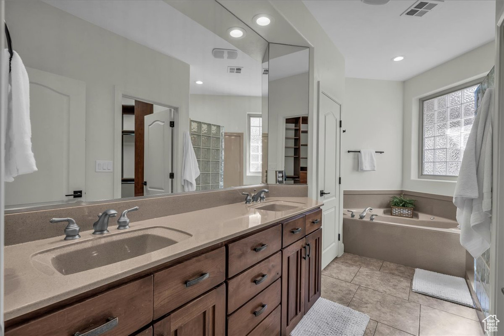 Photo 19 for MLS #2119787 at 2240 E Cobalt Dr #9