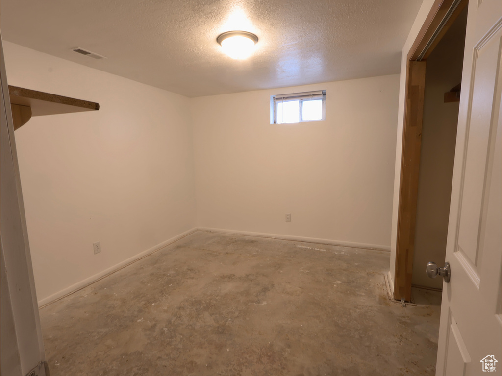 2382 N 770 W Clinton, UT 84015