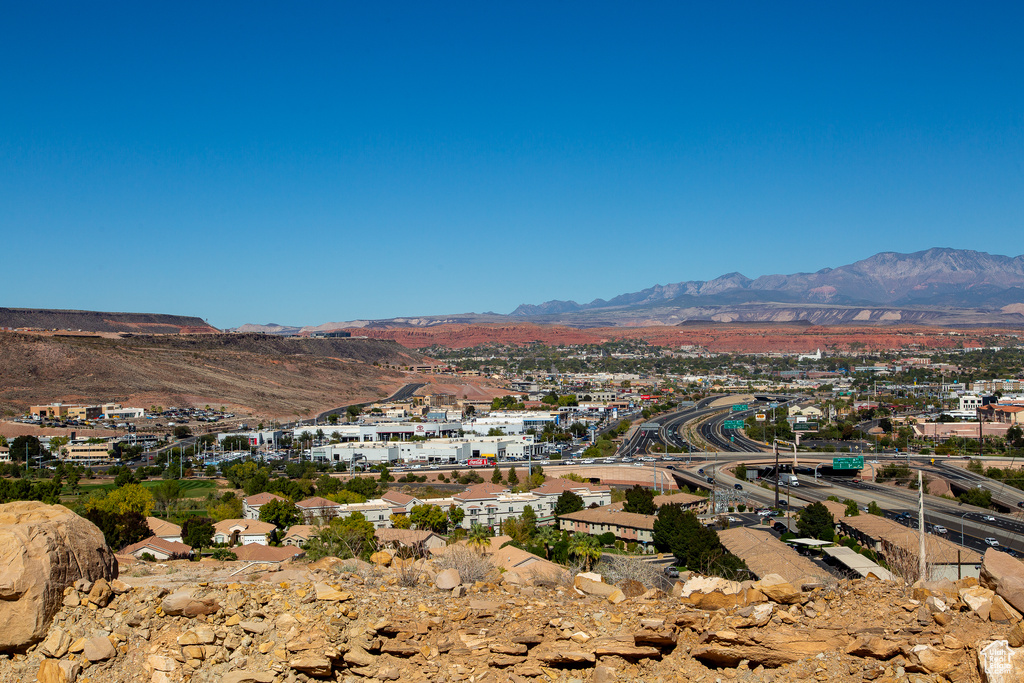 143 W DOLCE CV St. George, UT 84770