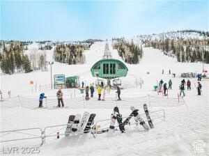 Photo 30 for MLS #2119805 at 223 Hunter Rd #B303