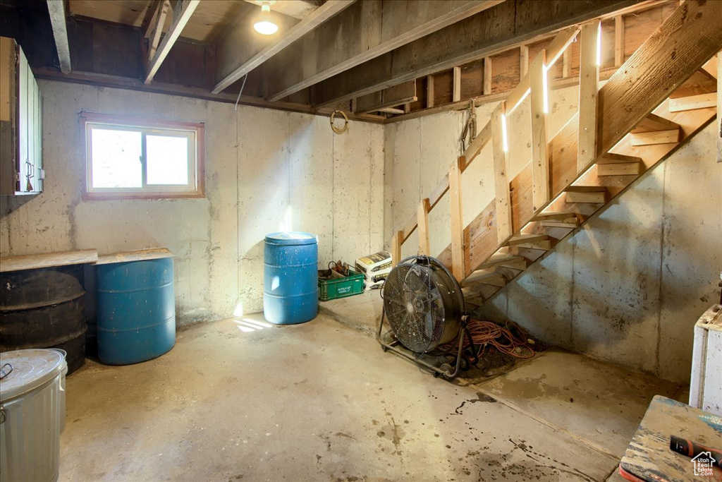 2390 W PIONEER RD Marriott Slaterville, UT 84404