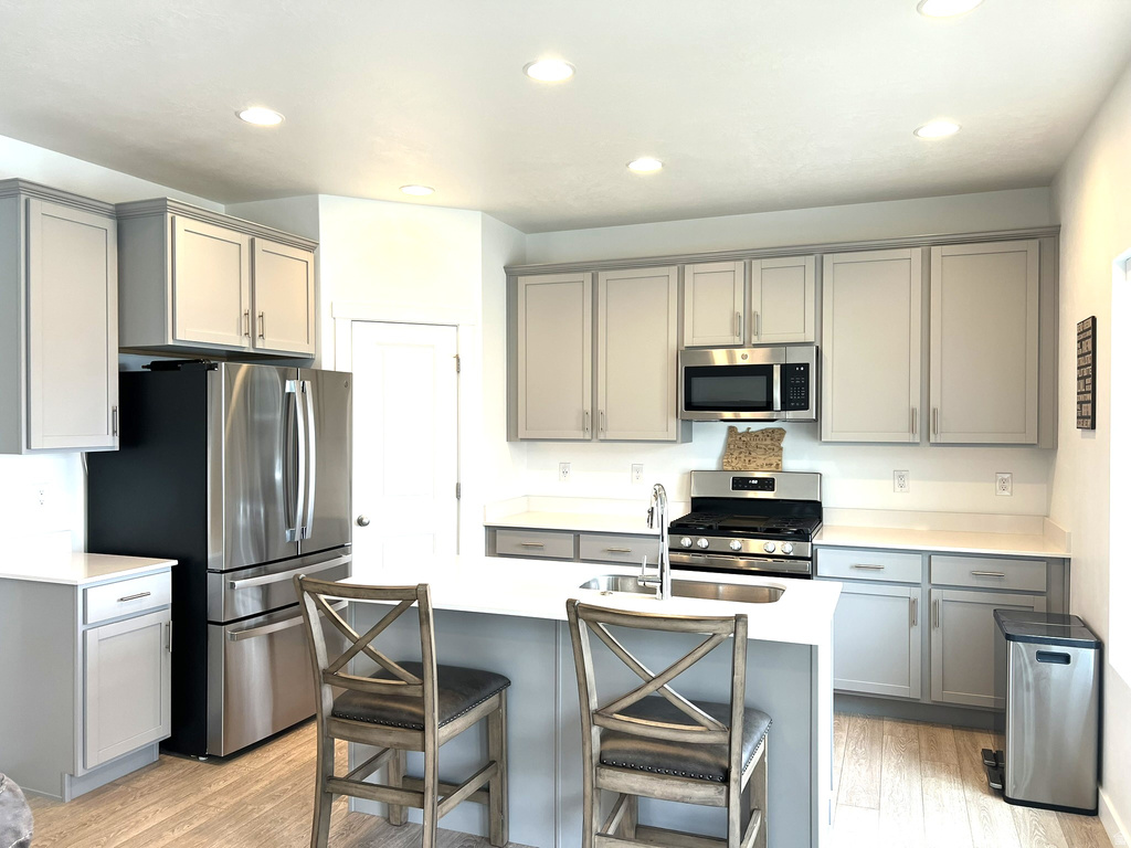 424 W DOMAIN LN Grantsville, UT 84029