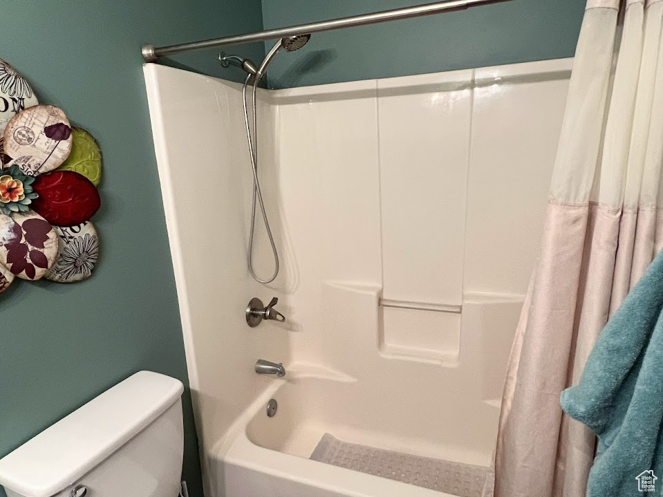 4785 FOGGIO CT West Jordan, UT 84084