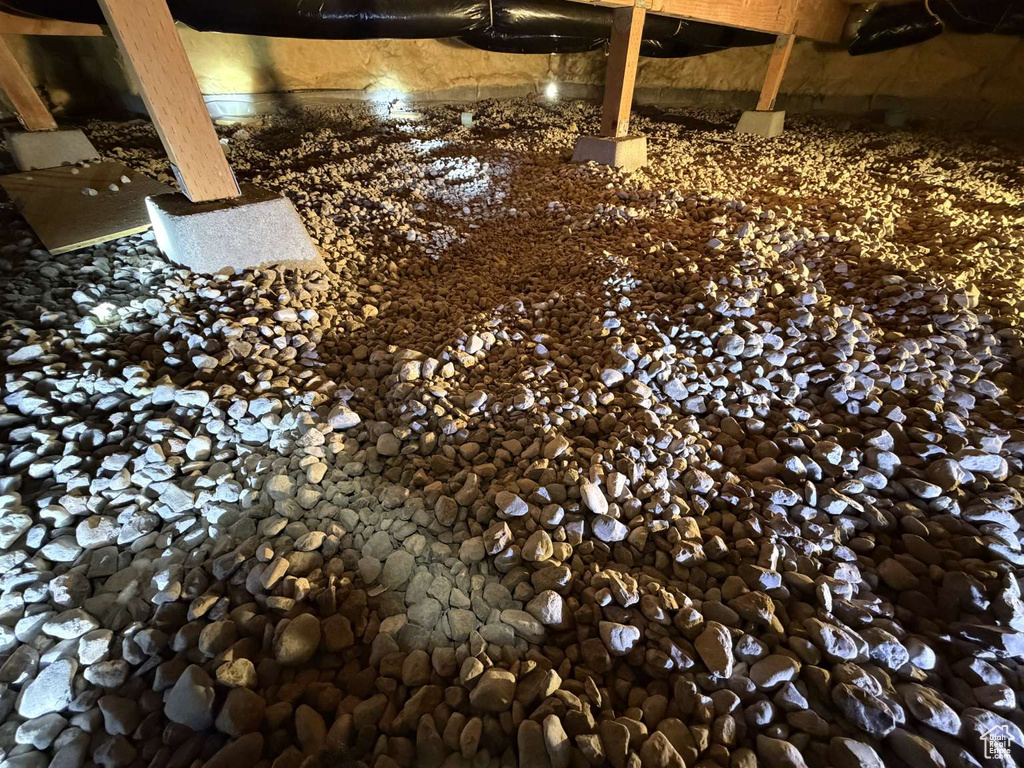 Photo 9 for MLS #2119819 at 392 E 700 South #I