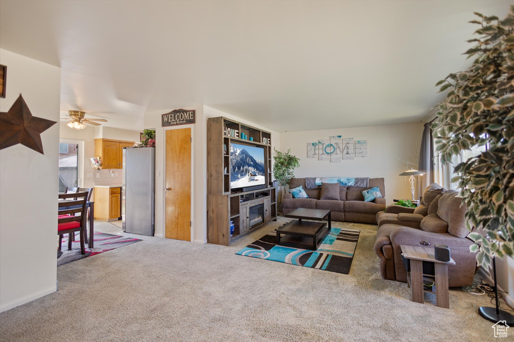 Photo 4 for MLS #2119822 at 5491 Janette Ave