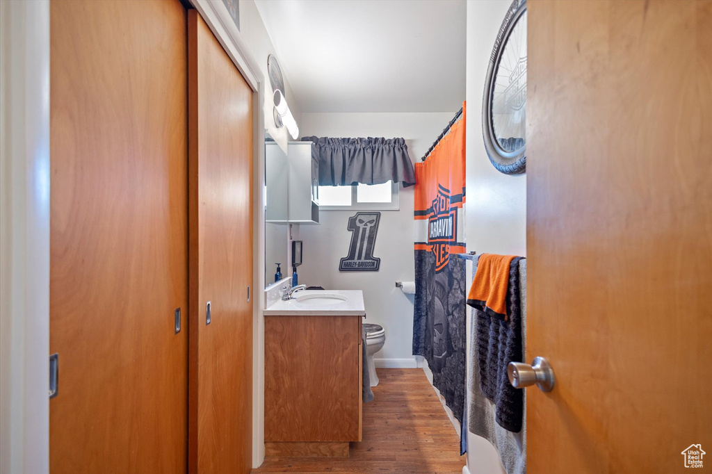 Photo 15 for MLS #2119822 at 5491 Janette Ave