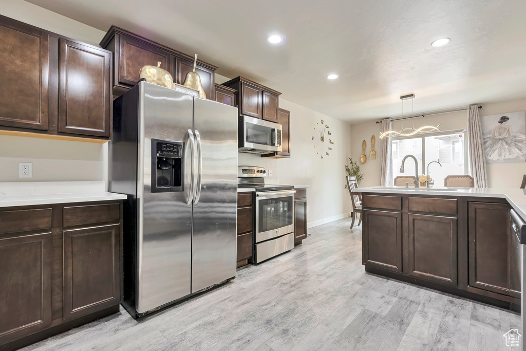 Photo 5 for MLS #2119827 at 5209 W Courtly Ln