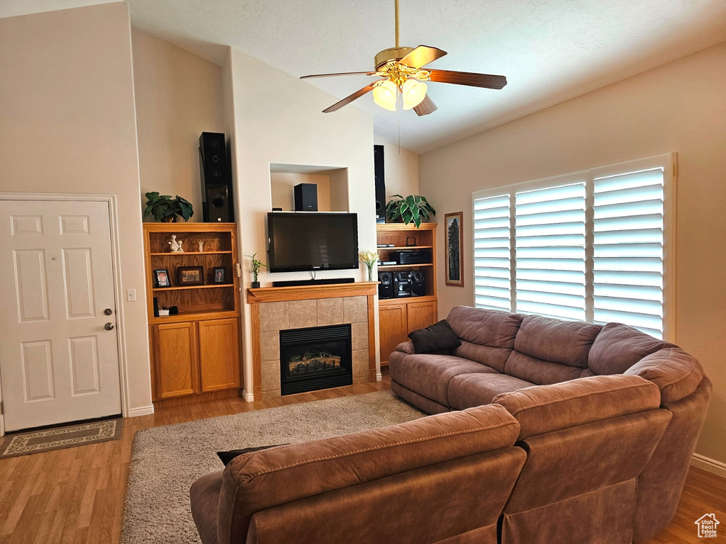 Photo 2 for MLS #2119831 at 10831 S Wynview Ln