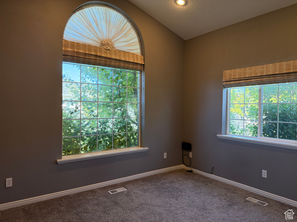 Photo 6 for MLS #2119832 at 458 W 40 North