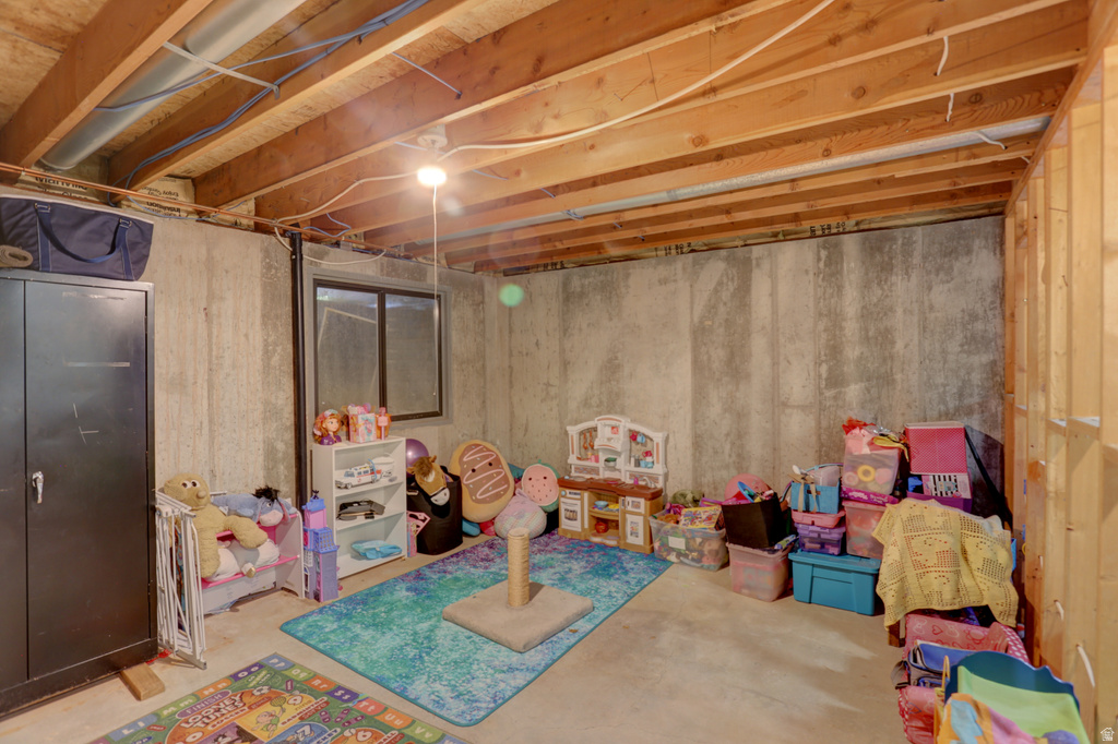 2096 N 1450 E Layton, UT 84040