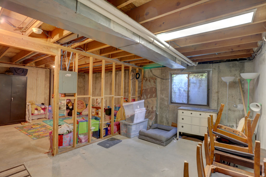 2096 N 1450 E Layton, UT 84040