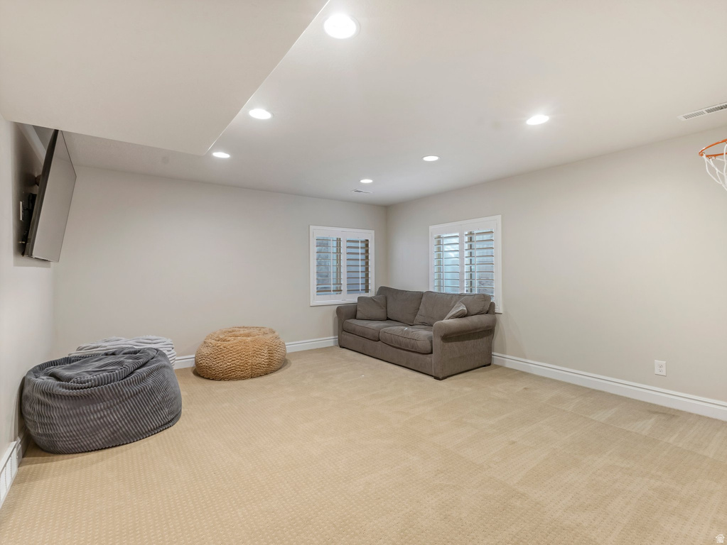 1958 E CECELIA CIR Holladay, UT 84121