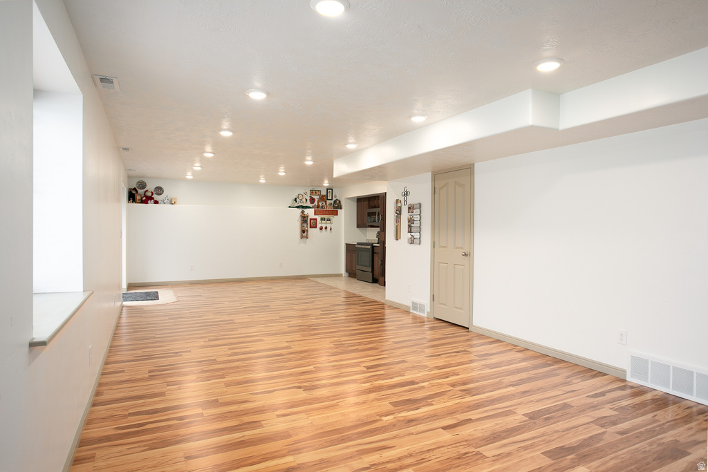 426 S DEER HOLLOW RD Tooele, UT 84074