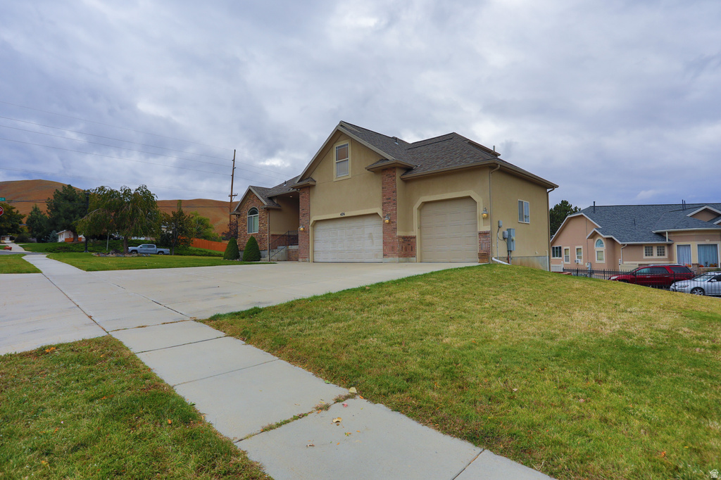 426 S DEER HOLLOW RD Tooele, UT 84074