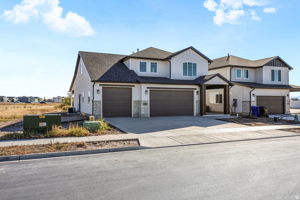 1701 W ROSS RD Syracuse, UT 84075