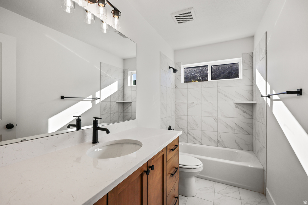 1701 W ROSS RD Syracuse, UT 84075