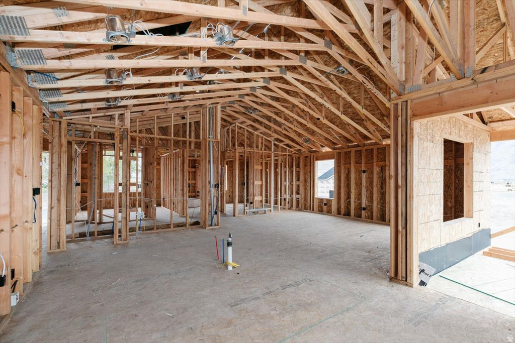 5161 W 10200 N Elwood, UT 84337