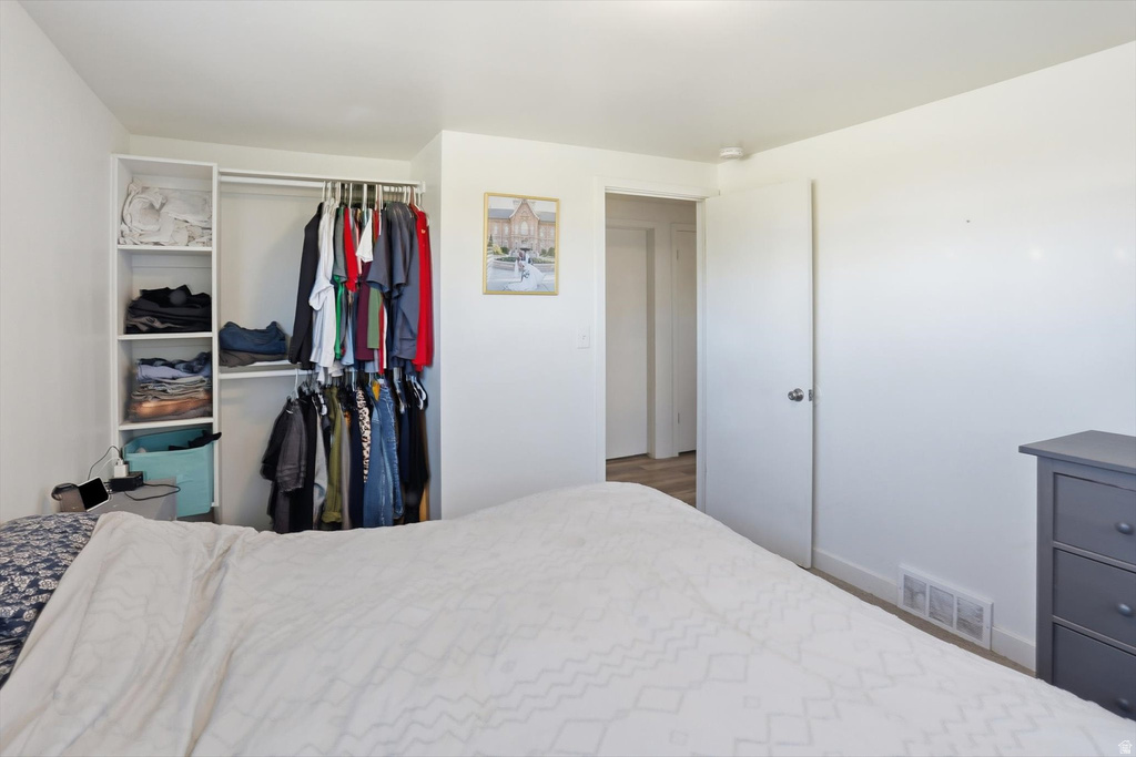 Photo 18 for MLS #2119863 at 360 Lakeview Ave