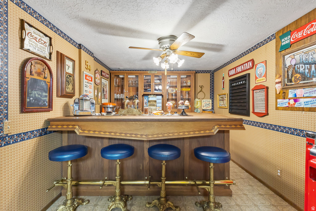 Photo 2 for MLS #2119865 at 5547 S 100 East