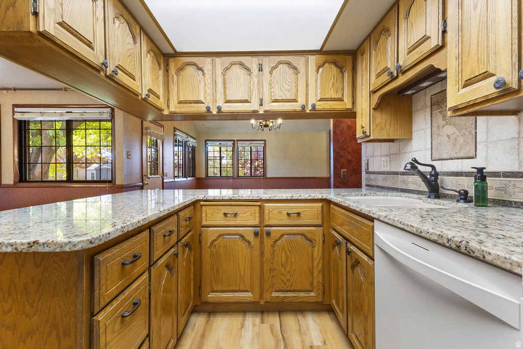 Photo 13 for MLS #2119865 at 5547 S 100 East