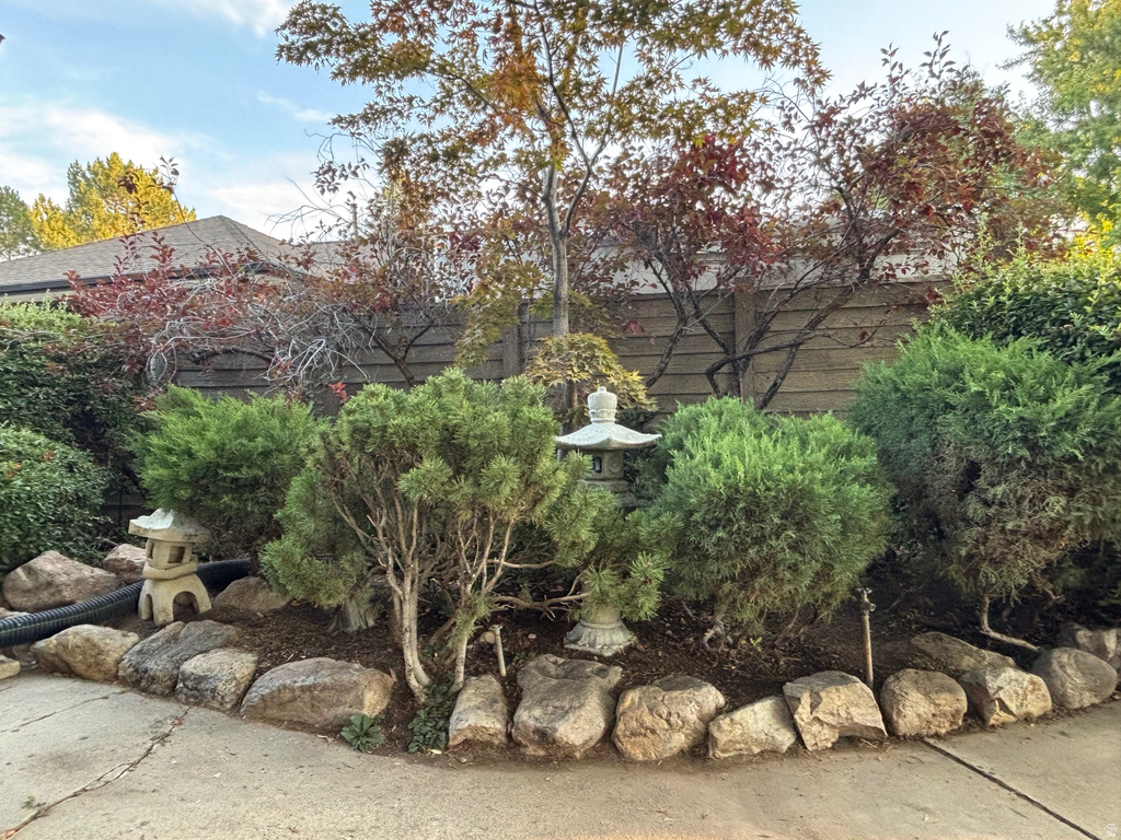 Photo 39 for MLS #2119865 at 5547 S 100 East