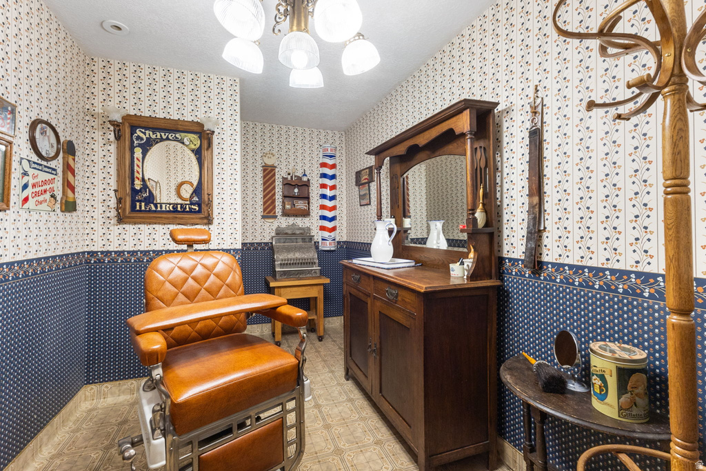 Photo 7 for MLS #2119865 at 5547 S 100 East