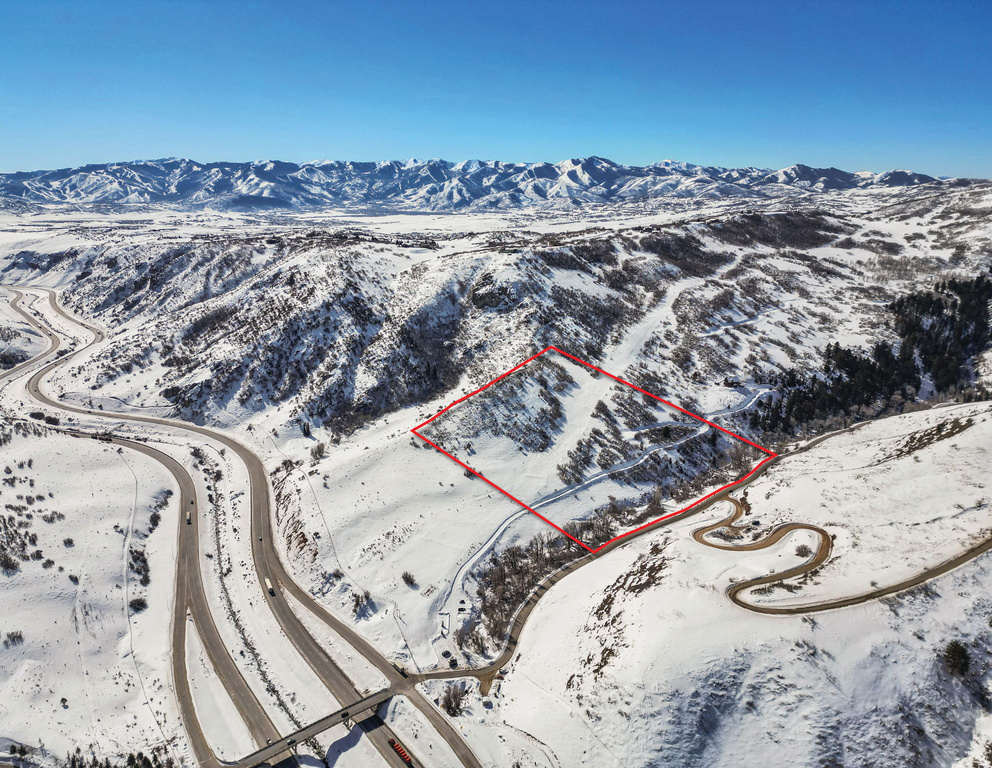 81 W TOLLGATE CANYON RD Wanship, UT 84017