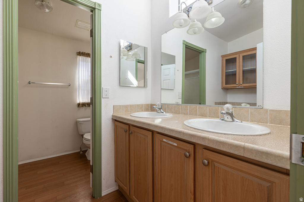 1686 S POWELL DR Kanab, UT 84741