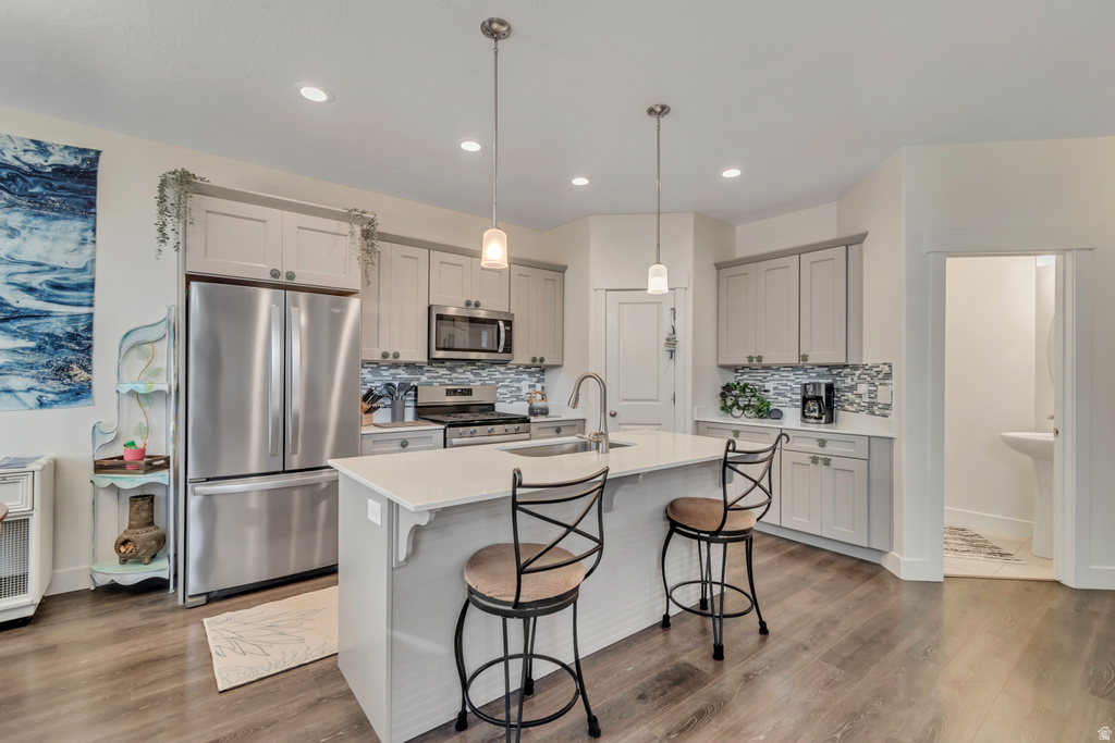 1758 W NEWCASTLE LN Saratoga Springs, UT 84045