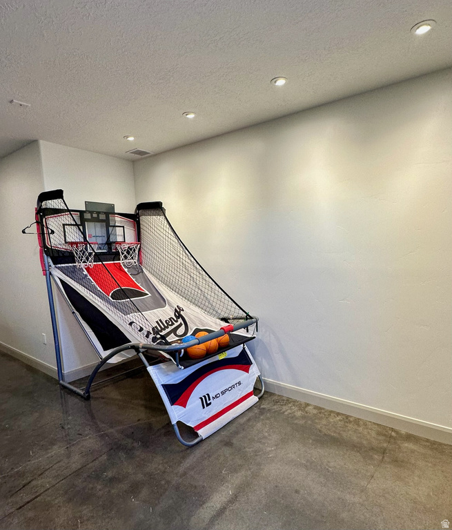 160 W 600 N Koosharem, UT 84744