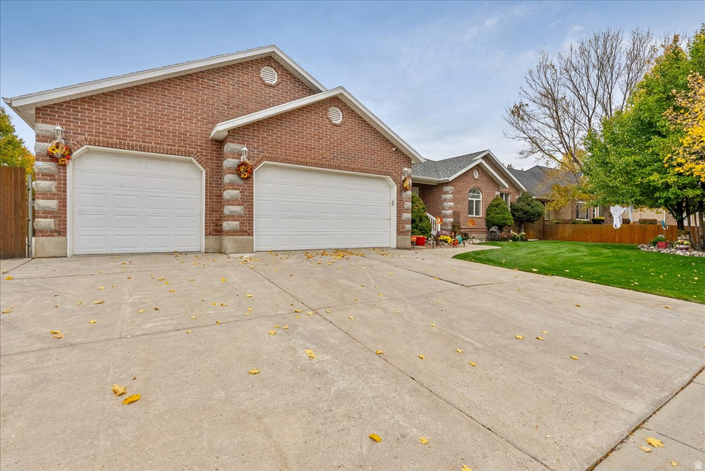 Photo 3 for MLS #2119894 at 1931 E 1400 South