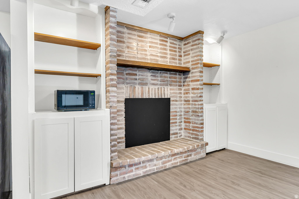 1716 N 1300 W Clinton, UT 84015