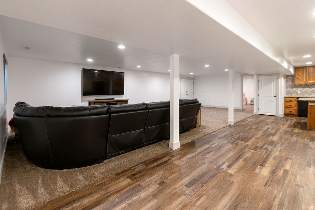 409 W 2100 S Perry, UT 84302