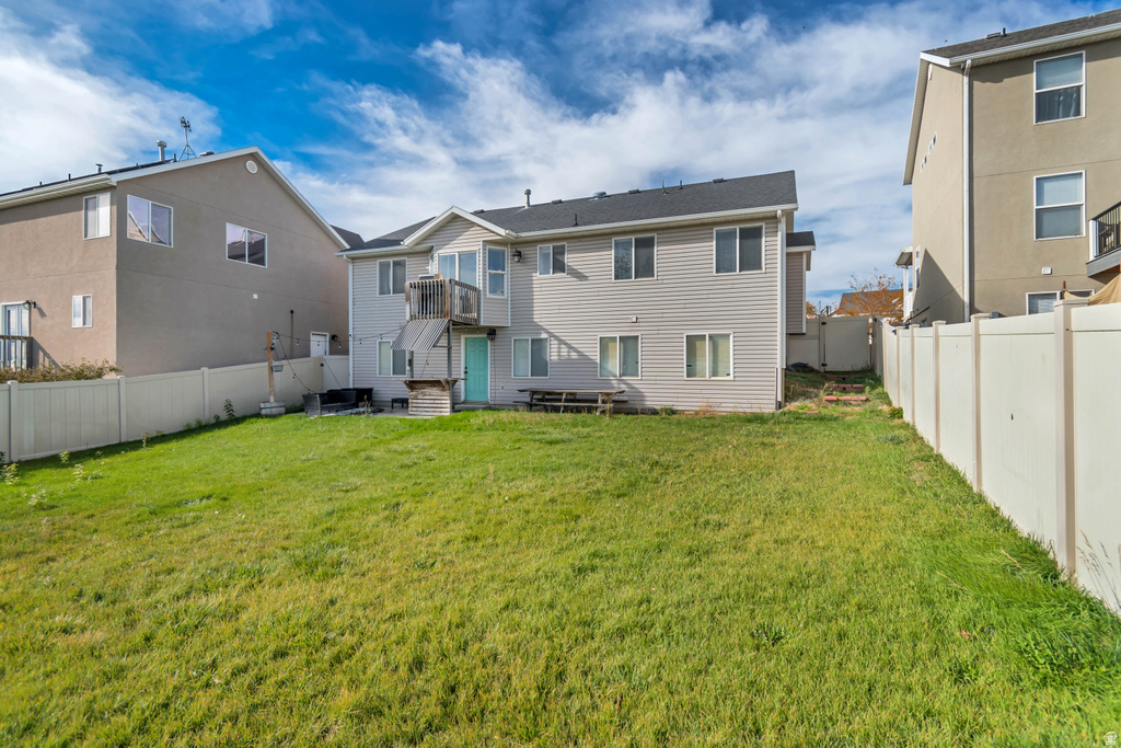 2494 APRICOT PL Saratoga Springs, UT 84045