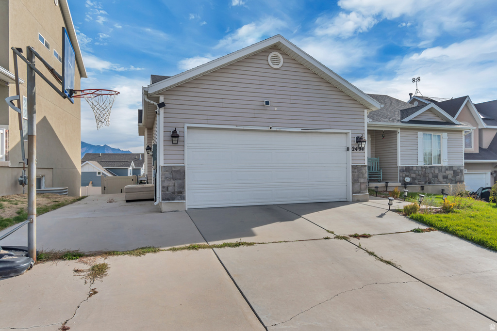 2494 APRICOT PL Saratoga Springs, UT 84045
