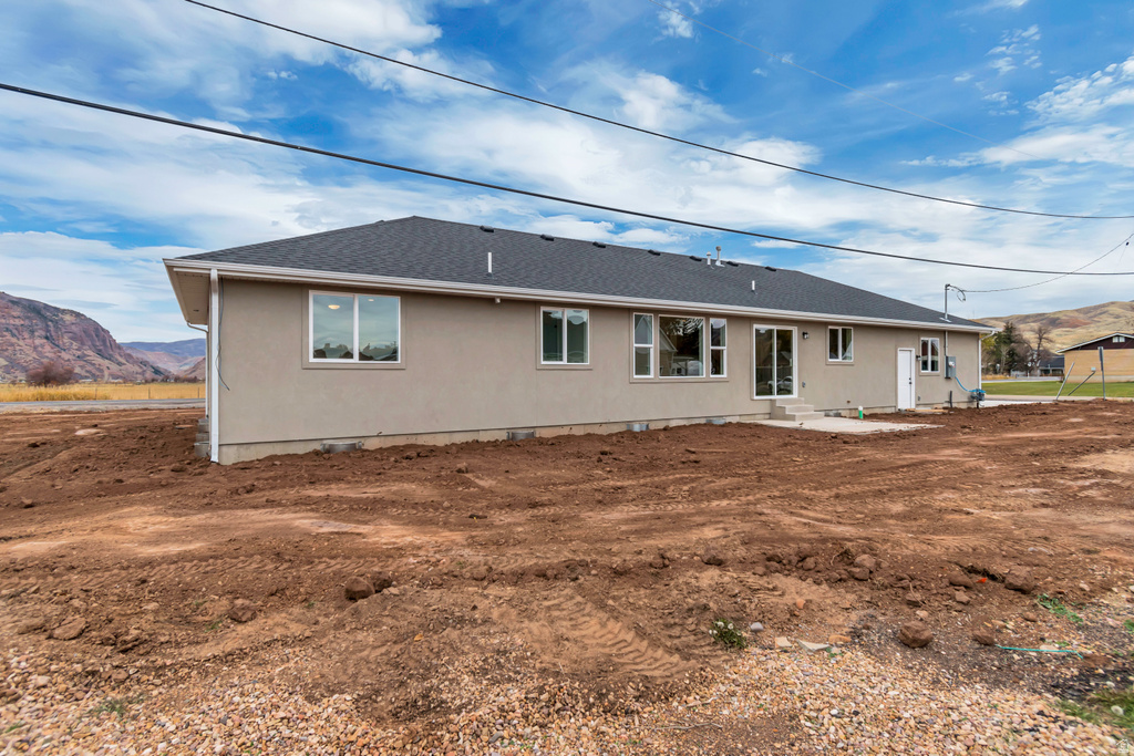 125 E CANYON RD Henefer, UT 84033