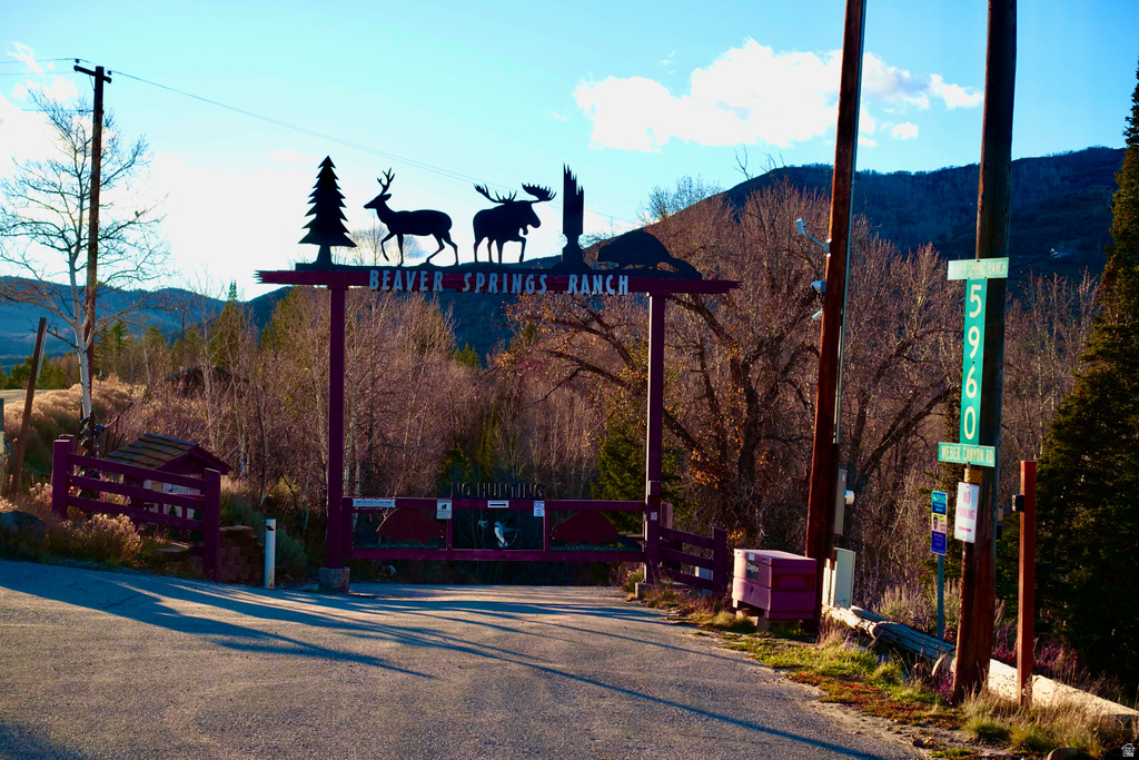 5536 E COLTER RD Oakley, UT 84055