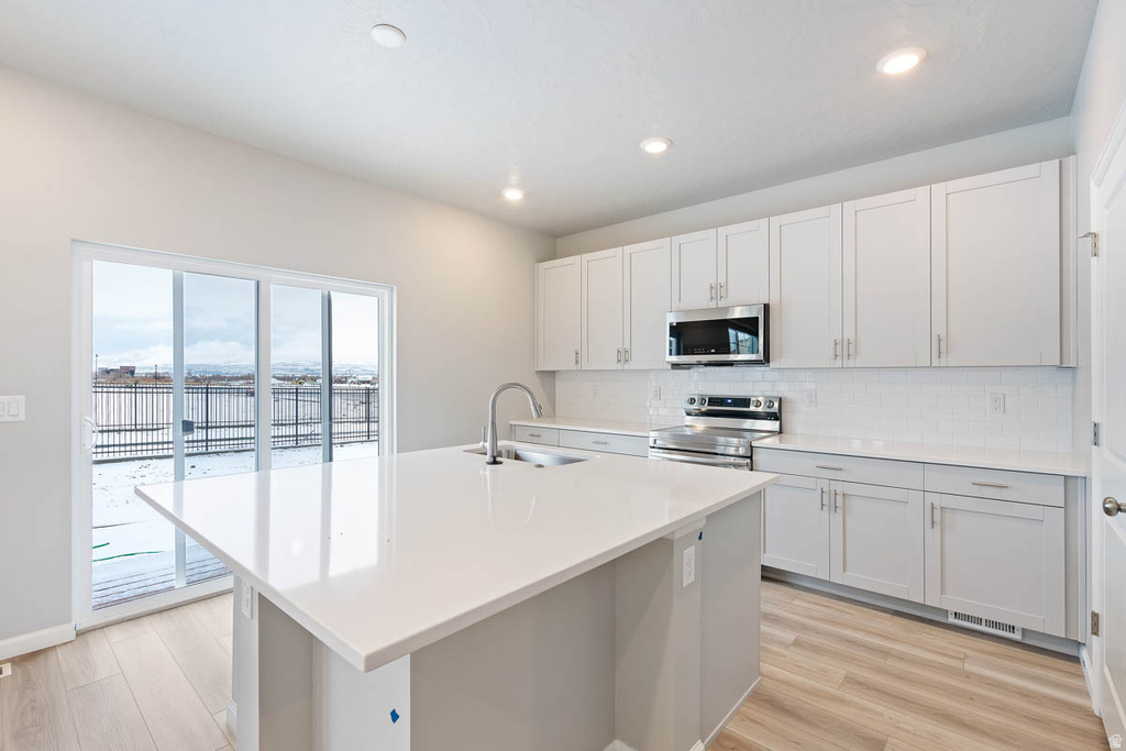 Photo 6 for MLS #2119920 at 39 E Broadway Dr #1039