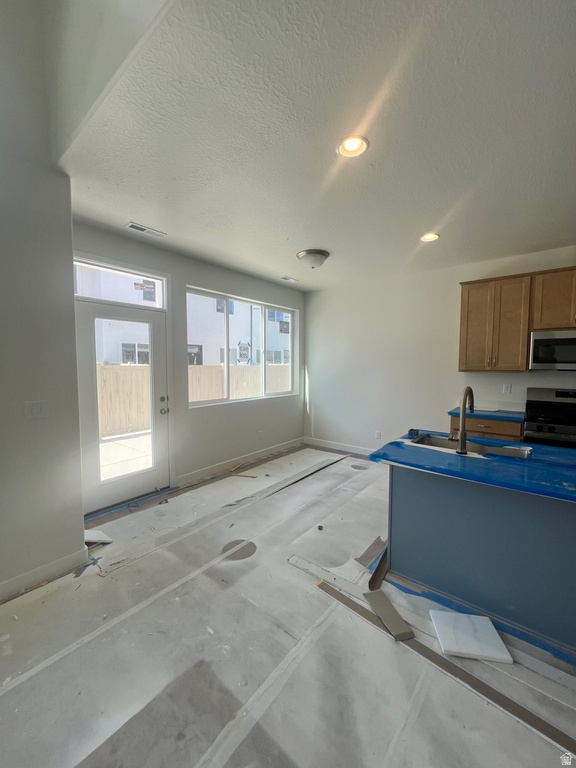 2623 N 2080 W #178 Clinton, UT 84015