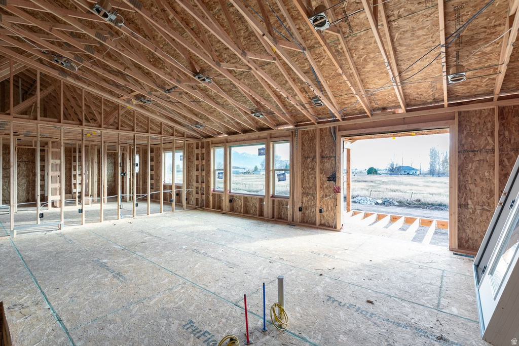 5055 W 10200 N Elwood, UT 84337