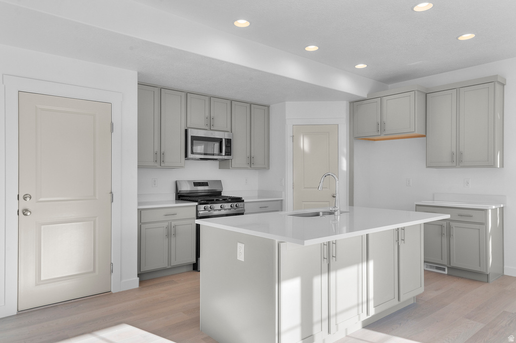 5647 N GOLDFINCH LN Stansbury Park, UT 84074