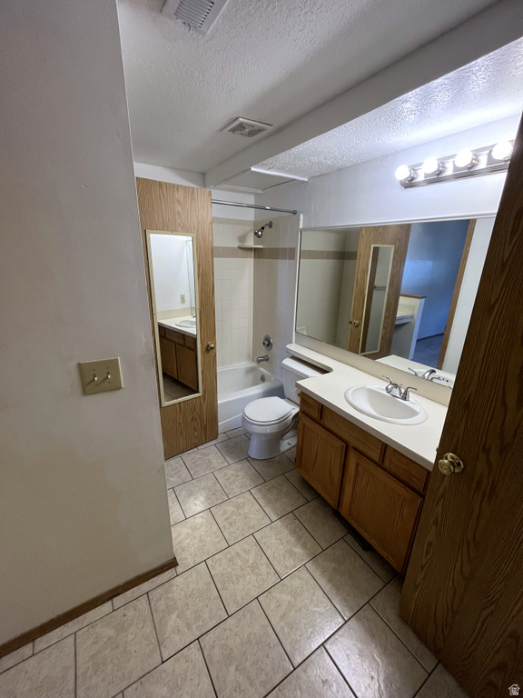 Photo 13 for MLS #2119940 at 151 Monroe Blvd