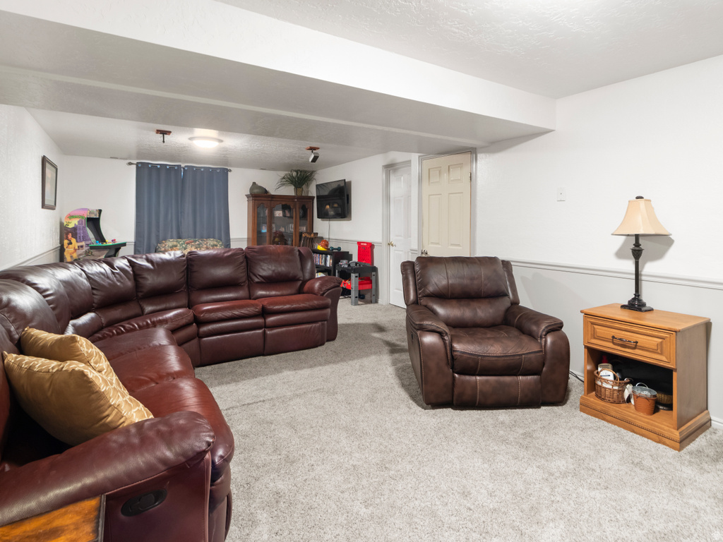 9515 N 11600 W Thatcher, UT 84337