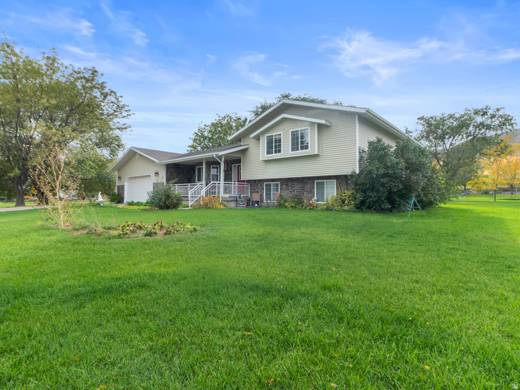 9515 N 11600 W Thatcher, UT 84337