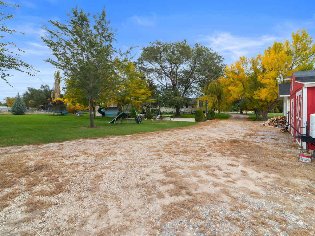 9515 N 11600 W Thatcher, UT 84337