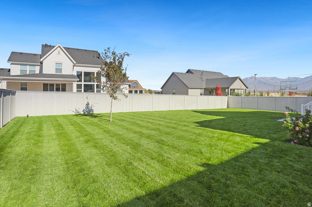 656 HERALD DR Saratoga Springs, UT 84045