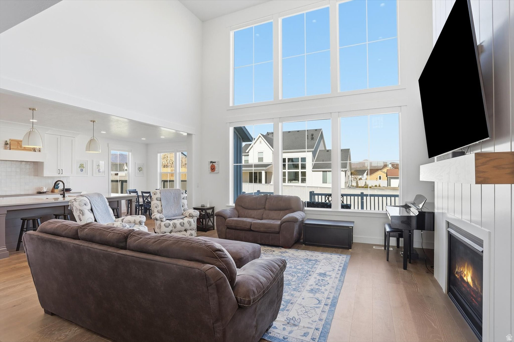 656 HERALD DR Saratoga Springs, UT 84045