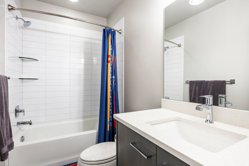 Photo 39 for MLS #2119947 at 814 N 1310 East