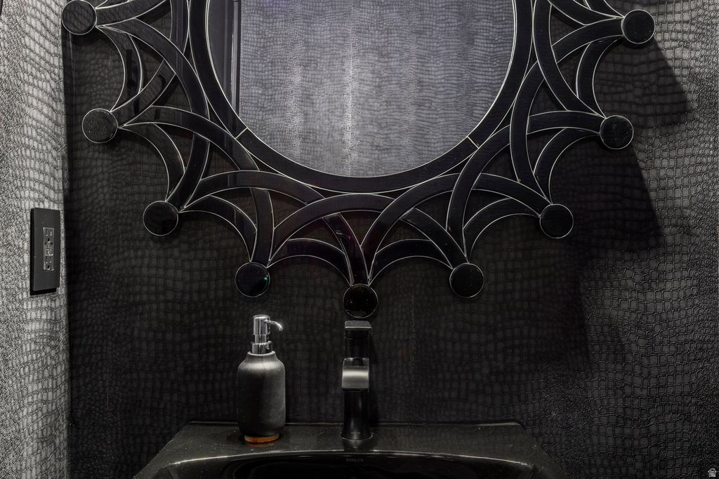 Photo 12 for MLS #2119947 at 814 N 1310 East